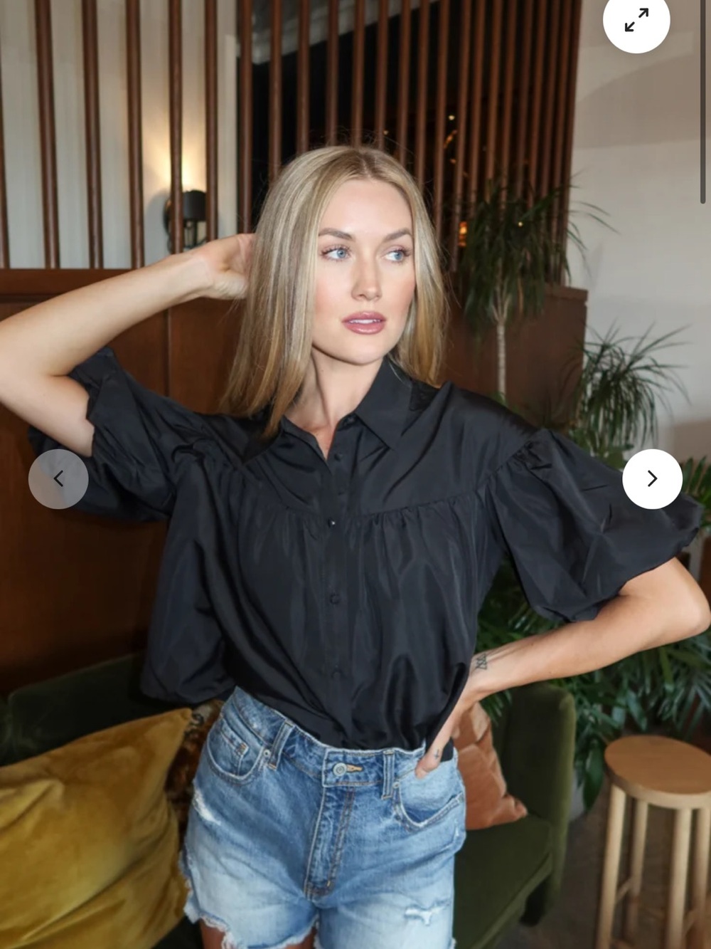 vestique Black Puff-Sleeve Button Down Shirt